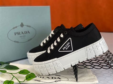 prada converse ayakkabi|prada sneakers.